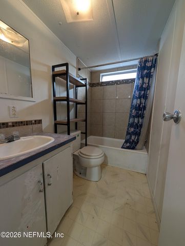 610 EVANS Avenue, Interlachen, FL 32148