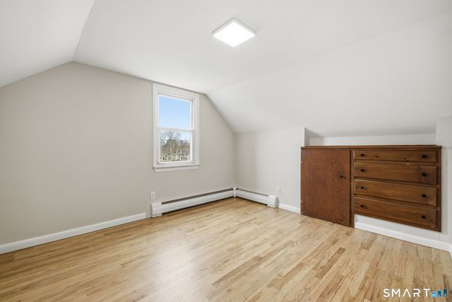 9 Grand Street, Enfield, CT 06082