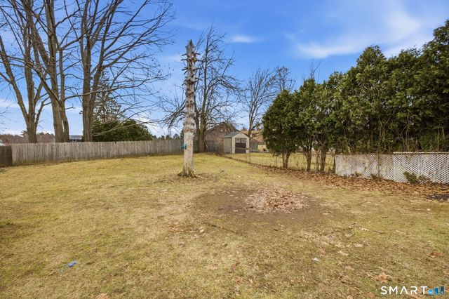 9 Grand Street, Enfield, CT 06082