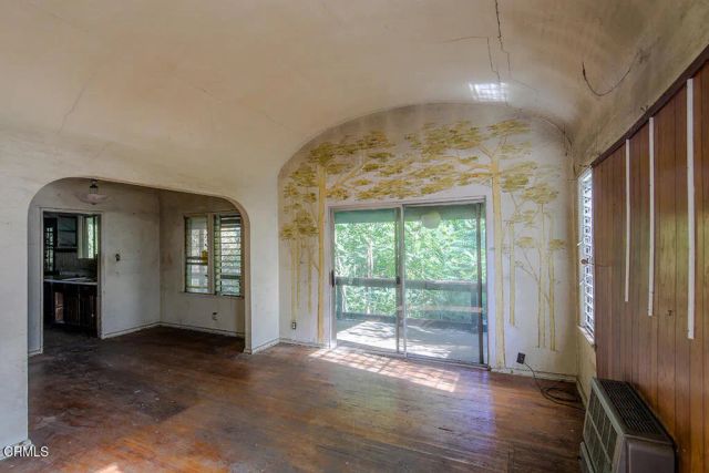 1722 Redesdale Avenue, Los Angeles, CA 90026