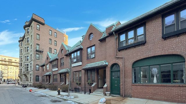 12 Aberdeen 2, Boston, MA 02215