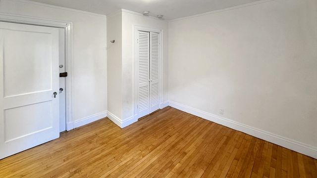 12 Aberdeen 2, Boston, MA 02215