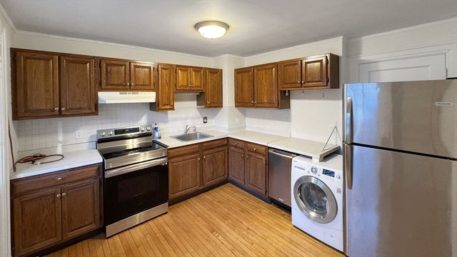 12 Aberdeen 2, Boston, MA 02215