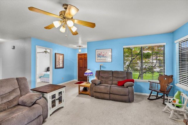 2136 Candy Cane Walk, Manteca, CA 95336