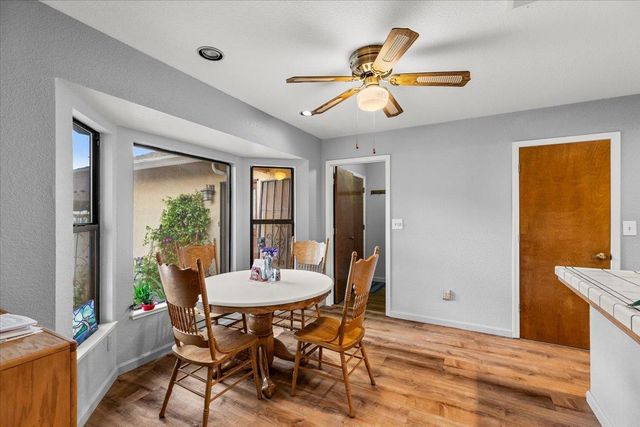 2136 Candy Cane Walk, Manteca, CA 95336