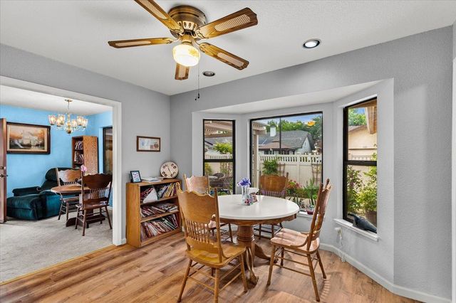 2136 Candy Cane Walk, Manteca, CA 95336