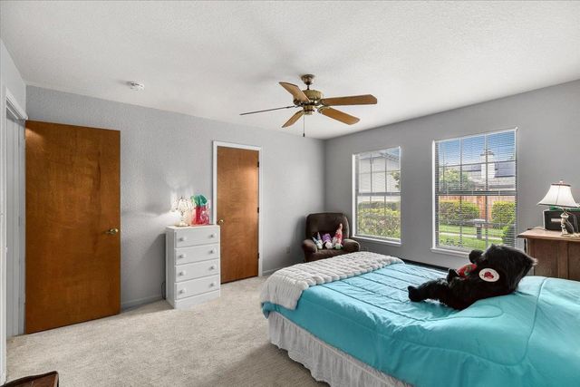 2136 Candy Cane Walk, Manteca, CA 95336