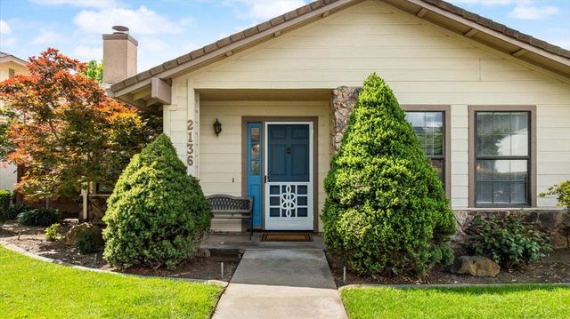 2136 Candy Cane Walk, Manteca, CA 95336