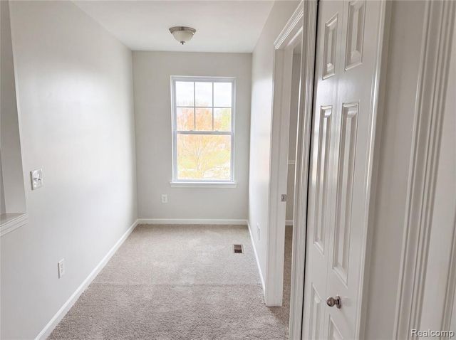 42824 Greystone Drive, Sterling Heights, MI 48313
