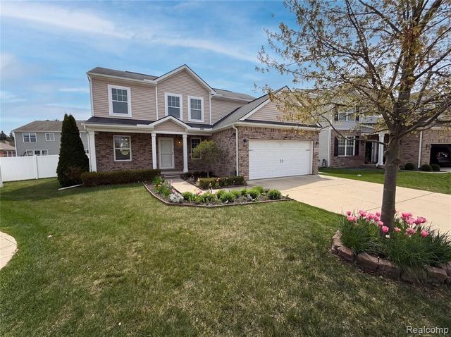42824 Greystone Drive, Sterling Heights, MI 48313