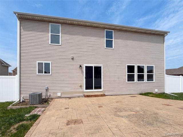 42824 Greystone Drive, Sterling Heights, MI 48313