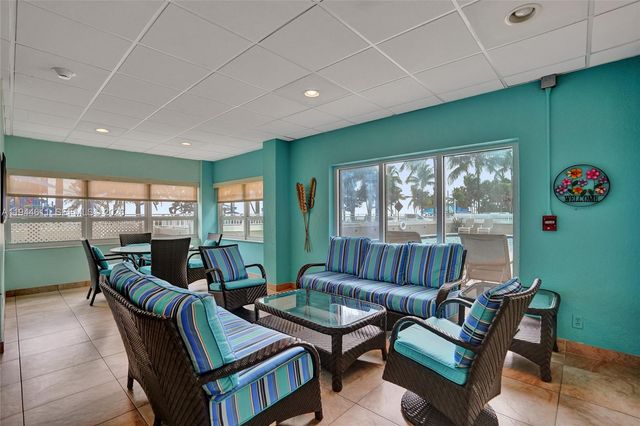 133 N Pompano Beach Blvd 704, Pompano Beach, FL 33062