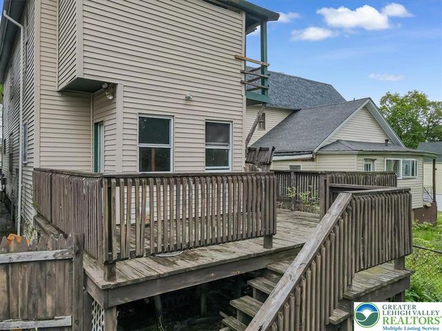 231 Putnam Street, Lackawanna, PA 18508