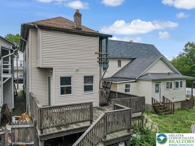 231 Putnam Street, Lackawanna, PA 18508