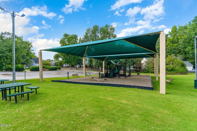 2215 Turtle Point Drive, Raleigh, NC 27604