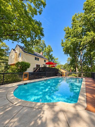 4602 Curtis Lane, Independence Charter Township, MI 48346