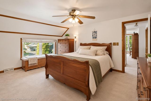 4602 Curtis Lane, Independence Charter Township, MI 48346
