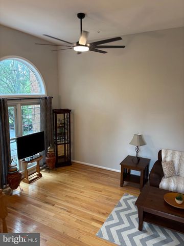 19001 GALLOP DR, Germantown, MD 20874