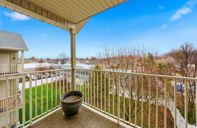 811 S MAIN ST, Layton, UT 84041