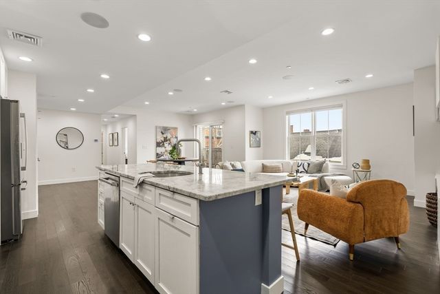 309 E Street 36, Boston, MA 02127