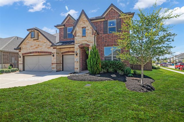 423 Round Top Street, Webster, TX 77598