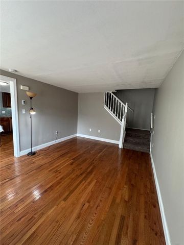 52 Nancy Street 4, Providence, RI 02909