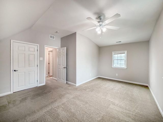 70 HUCKLEBERRY LN, Levittown, PA 19055