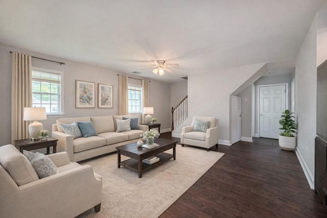 70 HUCKLEBERRY LN, Levittown, PA 19055