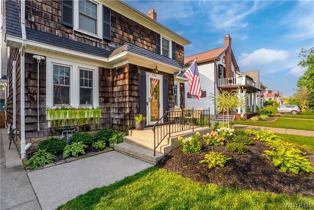 365 Argonne Drive, Tonawanda, NY 14217