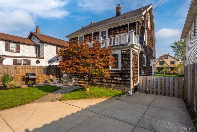 365 Argonne Drive, Tonawanda, NY 14217