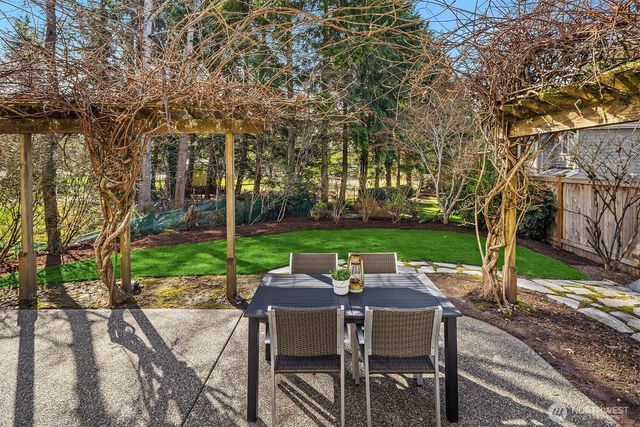 8537 NE 128th Street, Kirkland, WA 98034