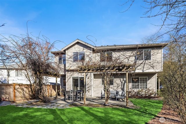 8537 NE 128th Street, Kirkland, WA 98034
