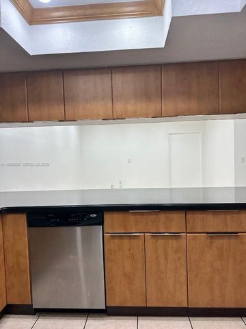 7205 W 3rd Ave, Hialeah, FL 33014