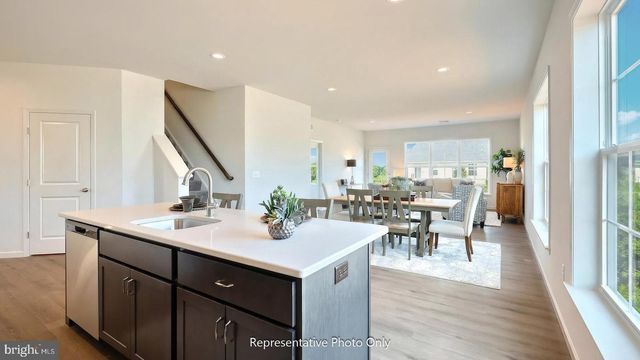 7479 SAINT PATRICK CT, Abbottstown, PA 17301