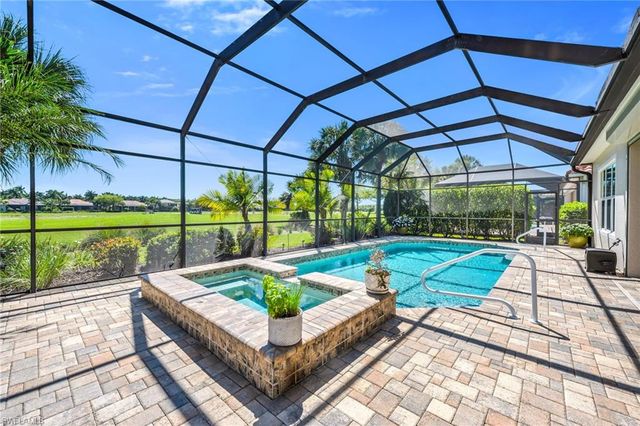 11918 Heather Woods CT, Naples, FL 34120