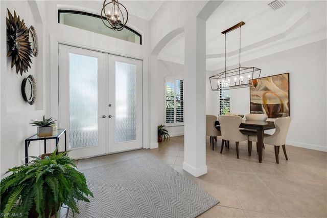 11918 Heather Woods CT, Naples, FL 34120