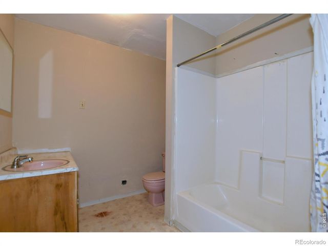 913 4th Street, Greeley, CO 80631