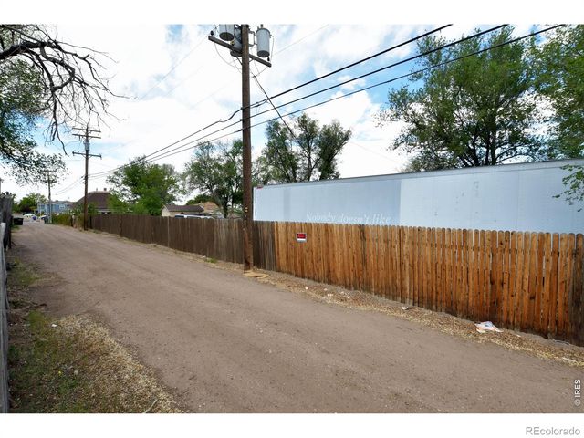 913 4th Street, Greeley, CO 80631