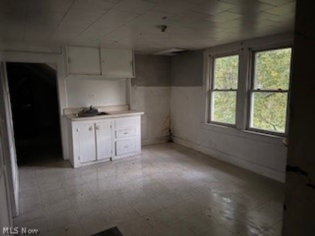 3133 W 73rd Street, Cleveland, OH 44102