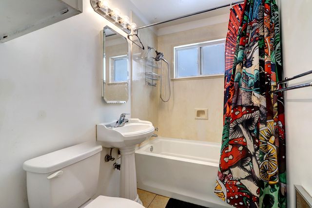 8802 Aztec Road NE, Albuquerque, NM 87111