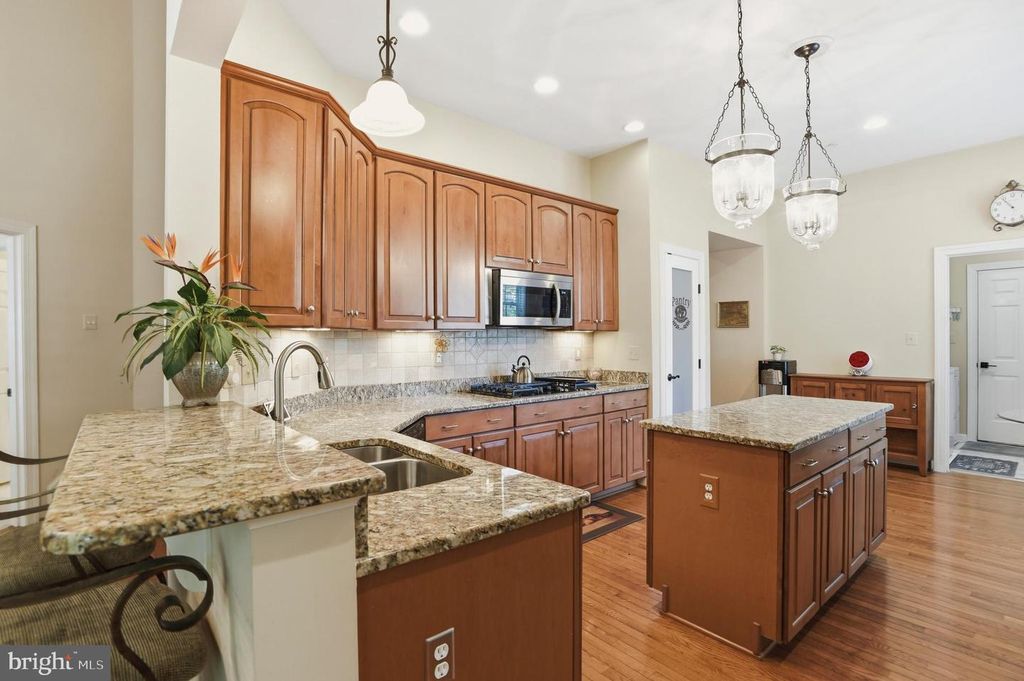 Image 16 of property listing at 4109 WINTERHAZEL RD #4109, Baltimore, MD 21208