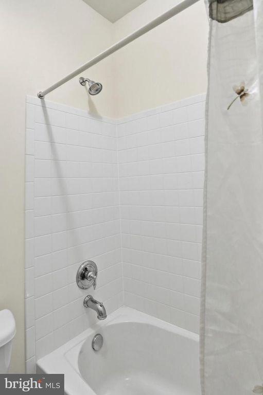 Image 30 of property listing at 4109 WINTERHAZEL RD #4109, Baltimore, MD 21208