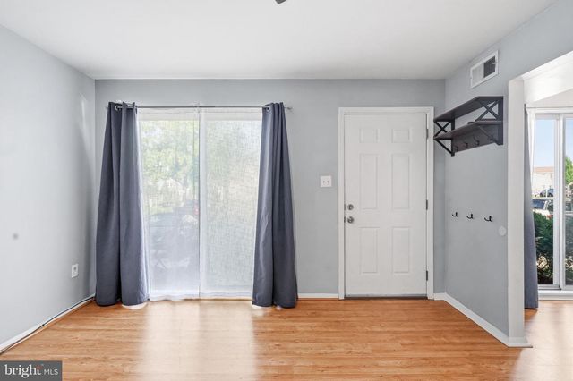 114 LEXINGTON CT, Warminster, PA 18974