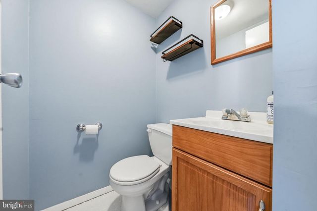 114 LEXINGTON CT, Warminster, PA 18974