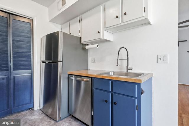 114 LEXINGTON CT, Warminster, PA 18974