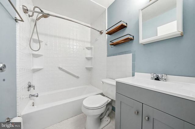 114 LEXINGTON CT, Warminster, PA 18974