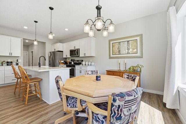 642 Alaska Place S, Cambridge, MN 55008