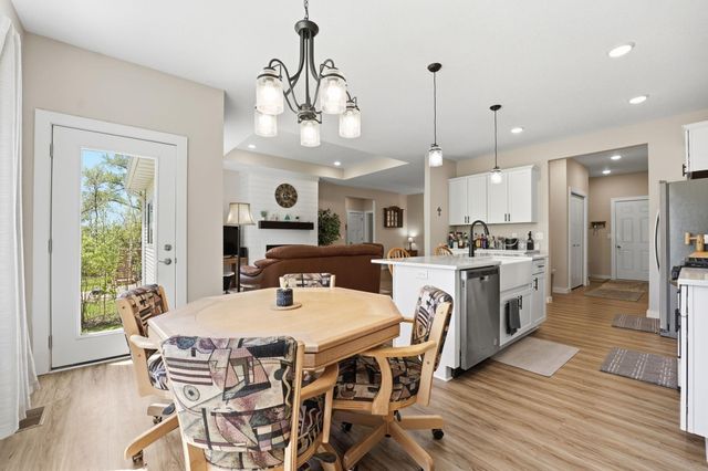 642 Alaska Place S, Cambridge, MN 55008