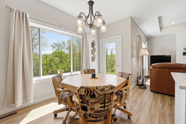 642 Alaska Place S, Cambridge, MN 55008