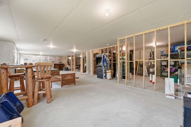 642 Alaska Place S, Cambridge, MN 55008